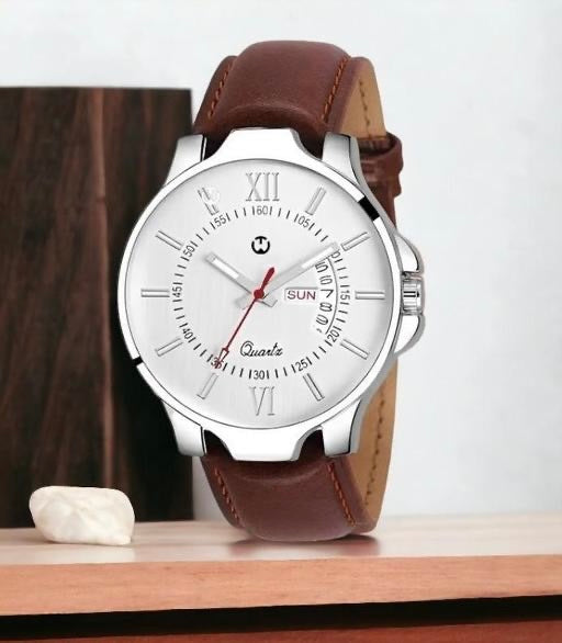 Aureus Leather-Strap Men’s Analog Watch